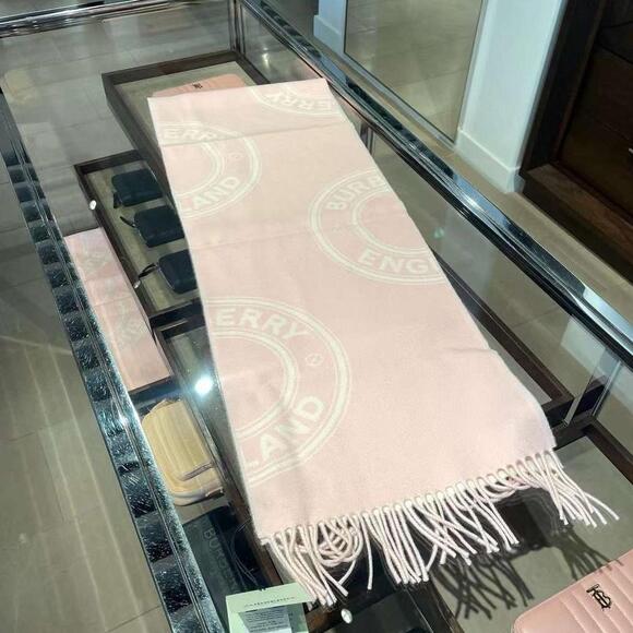 Authentic Burberry Pale Pink Color Wool Scarf 370 Tax - Picture 1 of 6